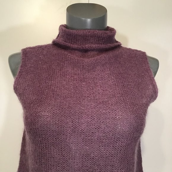 TDK Sleeveless Turtleneck Knit Top Size M - Picture 2 of 13